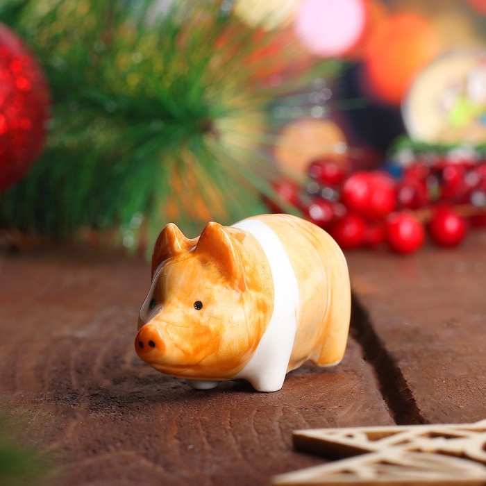 Сувенир "Свинья рыжая" фарфор, 7х3 см, пятнистая
