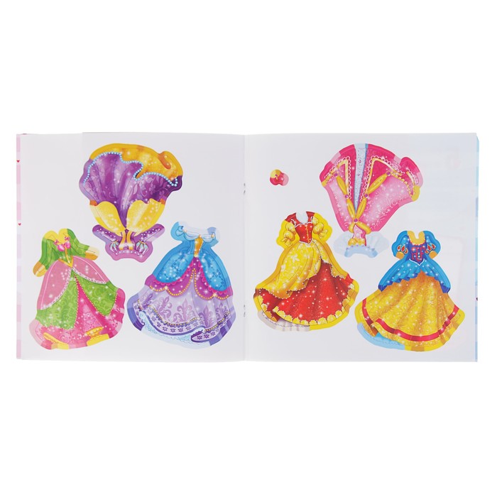 Активити с картонной куклой и многоразовыми наклейками. Одень принцесс