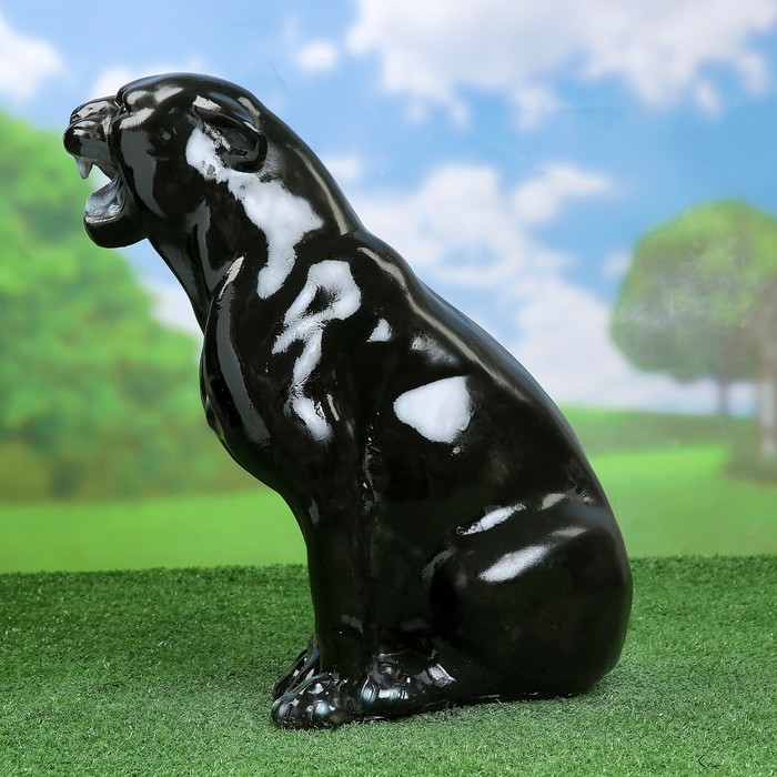 Садовая фигура "Пантера сидя"