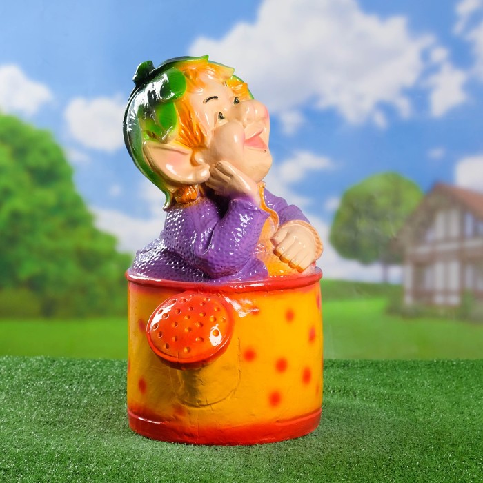 Садовая фигура "Тролль в лейке" 38х26х48см МИКС