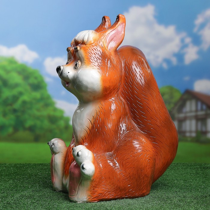 Садовая фигура "Белка большая" 37х43х57см
