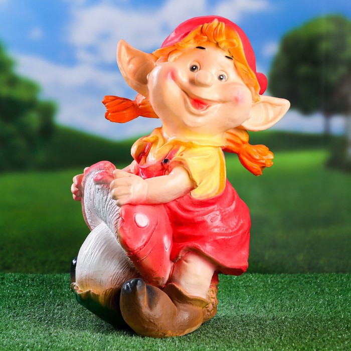 Садовая фигура "Гном девочка на мухоморе" 27х28х39см МИКС