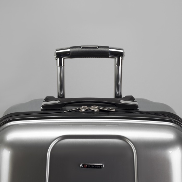 Чемодан средний 24", отдел на молнии, кодовый замок, 4 колеса, цвет серебристый