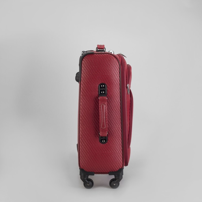 Чемодан малый 22", отдел на молнии, кодовый замок, 4 колеса, плетёнка, цвет красный