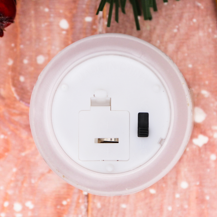 Электронная свеча "Цветочные вензеля"