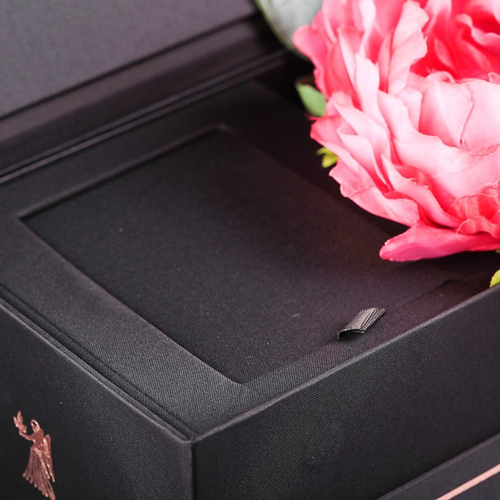 Коробка подарочная, 35 х 15 х 10,5 см