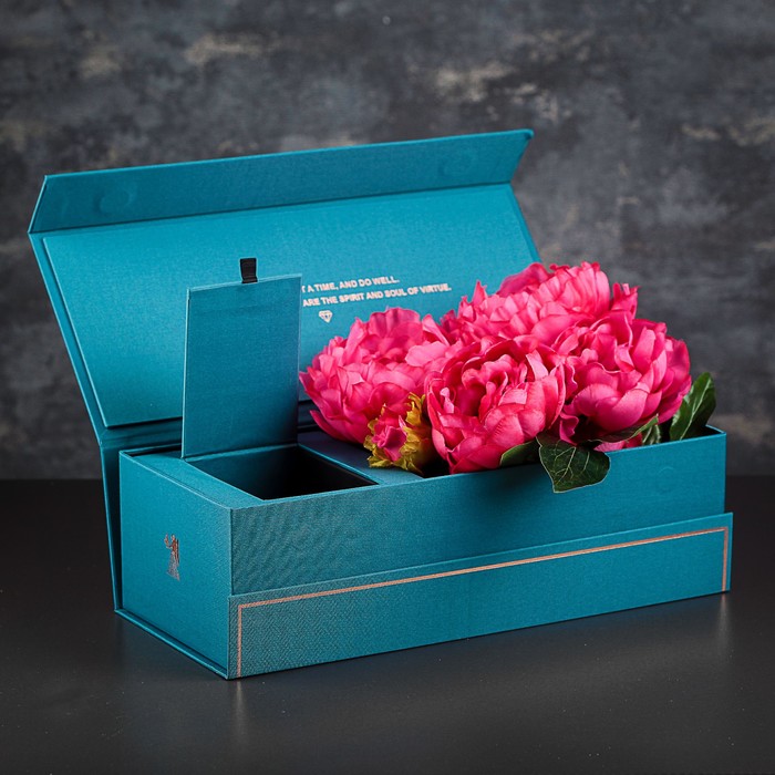 Коробка подарочная, 35 х 15 х 10,5 см