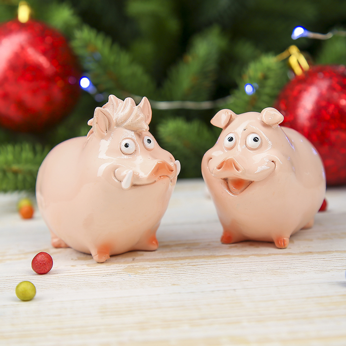 Сувенир полистоун "Розовый кабанчик" 6,3х7,5х4,5 см