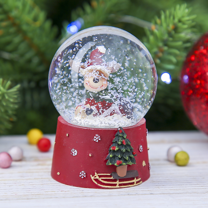 Сувенир полистоун водяной шар "Лосик" 6,5х4,5х4,5 см