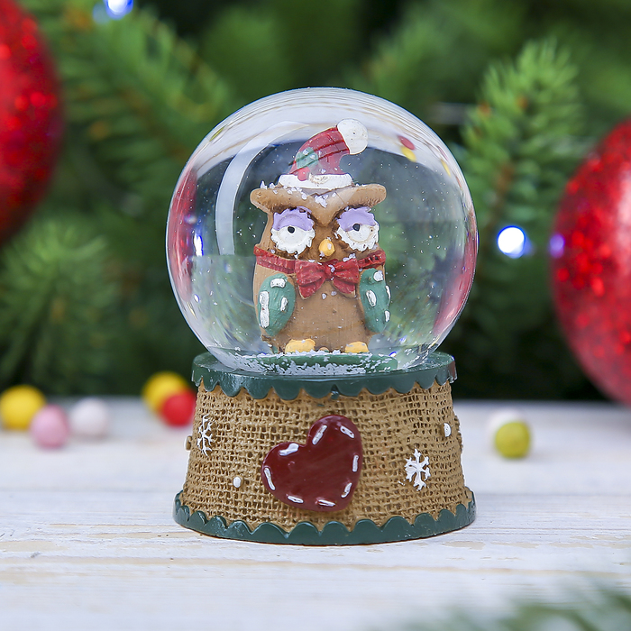 Сувенир полистоун водяной шар "Хмурая сова" 6,5х4,5х4,5 см