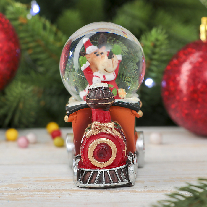 Сувенир полистоун водяной шар "Лосик в паровозике" 7,8х6,5х4,5 см