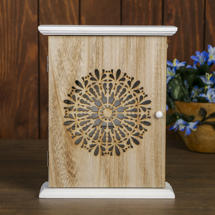 Ключница дерево 6 крючков "Ажурная салфетка" 26,5х21,2х6,8 см