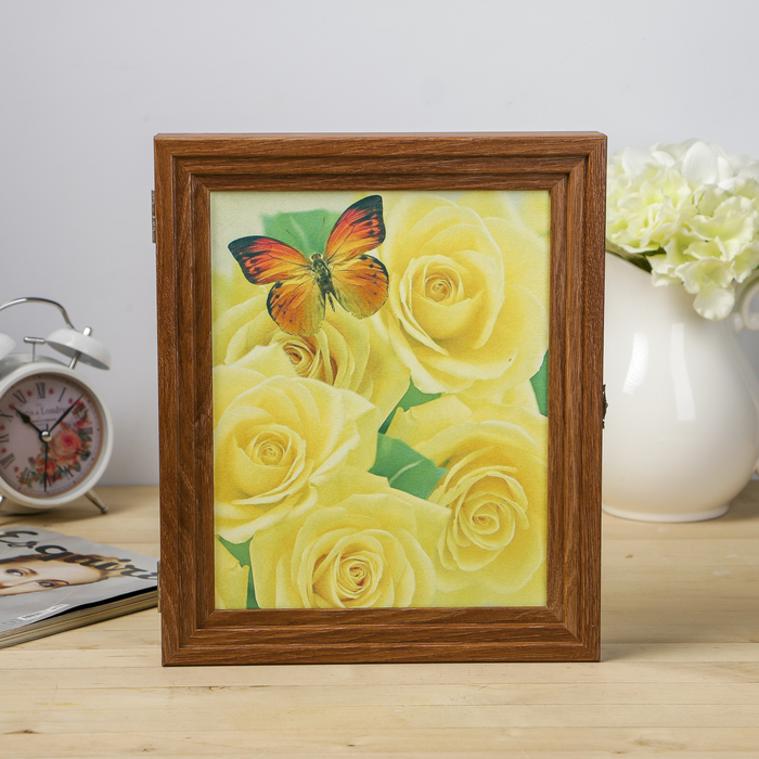 Ключница Пирамида "Бабочка на желтых розах" Шоколад 30х25х5 см