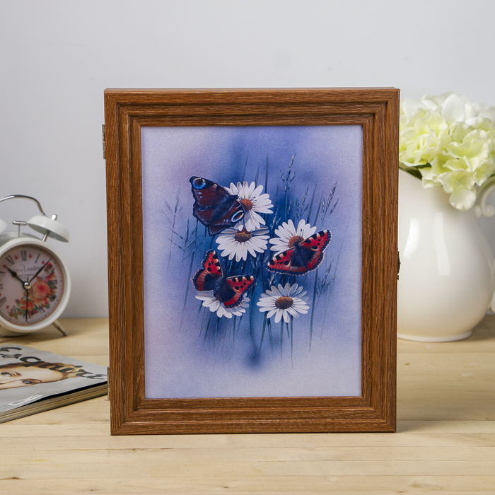 Ключница Пирамида "Бабочки на цветах" Шоколад 30х25х5 см