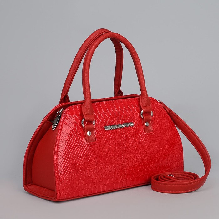 Сумка женская, отдел на молнии, наружный карман, длинный ремень, цвет красный