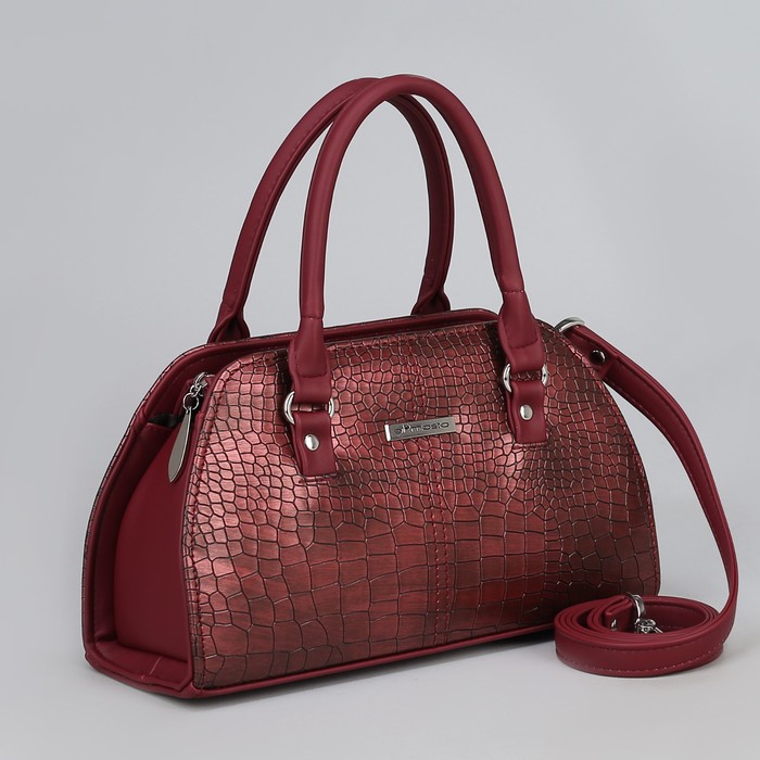 Сумка женская, отдел на молнии, наружный карман, длинный ремень, цвет бордовый