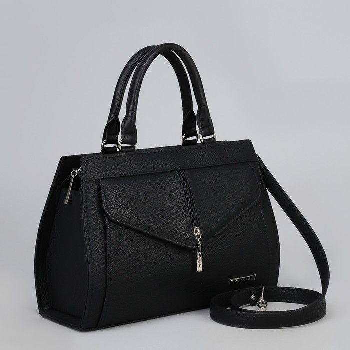 Сумка женская, отдел на молнии, наружный карман, длинный ремень, цвет чёрный