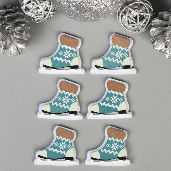 Декор для творчества дерево, войлок "Коньки" набор 6 шт 3,5х3,8 см