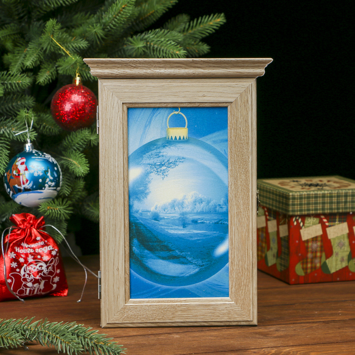 Ключница "Синий новогодний шар" Янтарь 28,5х20х6 см