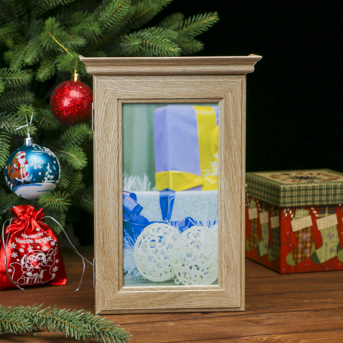 Ключница "Новогодние подарки" Янтарь 28,5х20х6 см