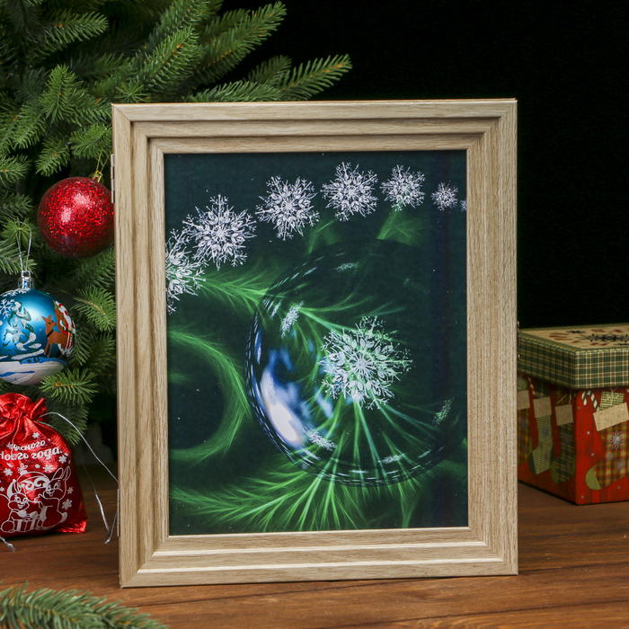 Ключница Пирамида "Елочный шар и снежинки" Янтарь 30х25х5 см