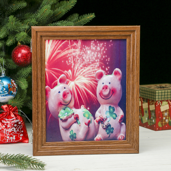 Ключница Пирамида "Свинки и фейерверк" Шоколад 30х25х5 см