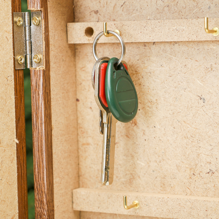 Ключница Пирамида "Новогоднее шампанское" Шоколад 30х25х5 см