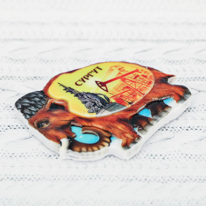 Магнит в форме мамонта «Сургут. Памятник основателям»