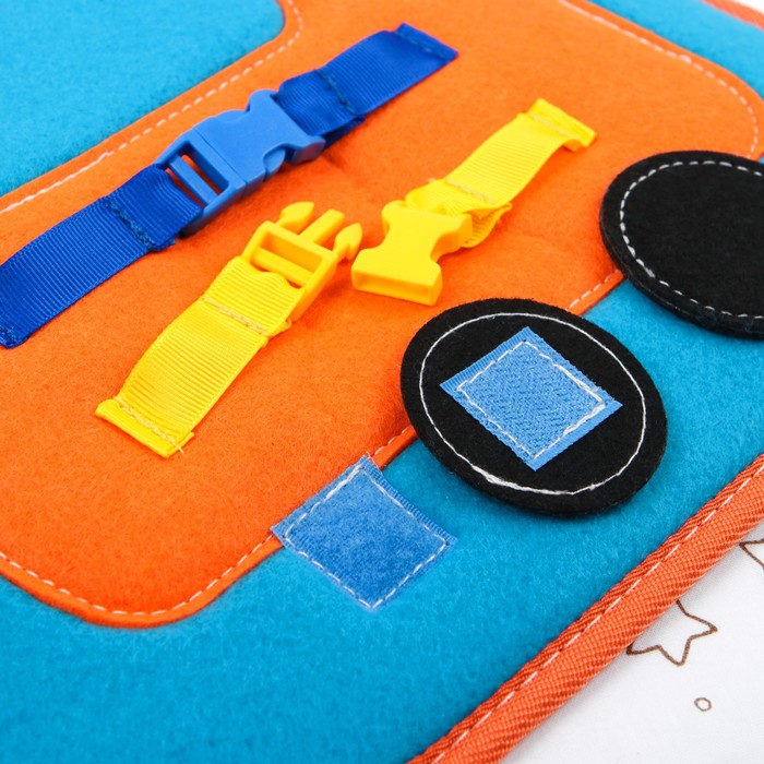 Текстильный бизиборд "Машина", 29 х 29 см