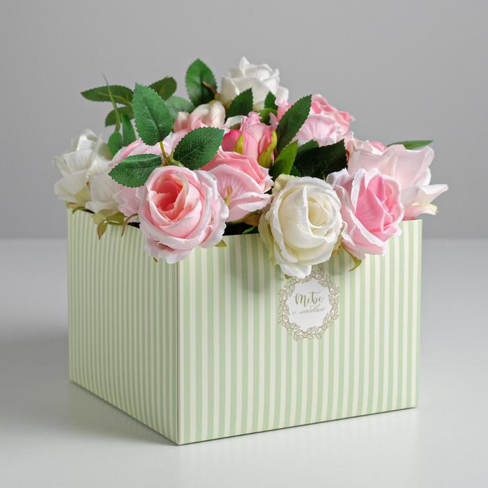 Коробка для цветов с PVC-крышкой «Будь прекрасной!», 17 × 12 × 17 см