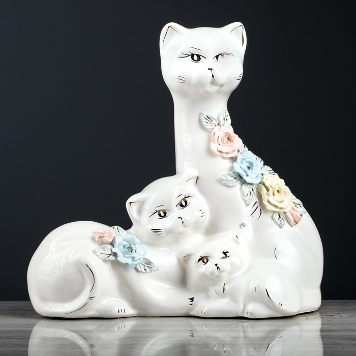 Копилка "Семья котов" средняя лепка