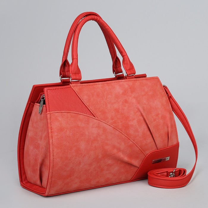 Сумка женская, отдел на молнии, наружный карман, длинный ремень, цвет красный