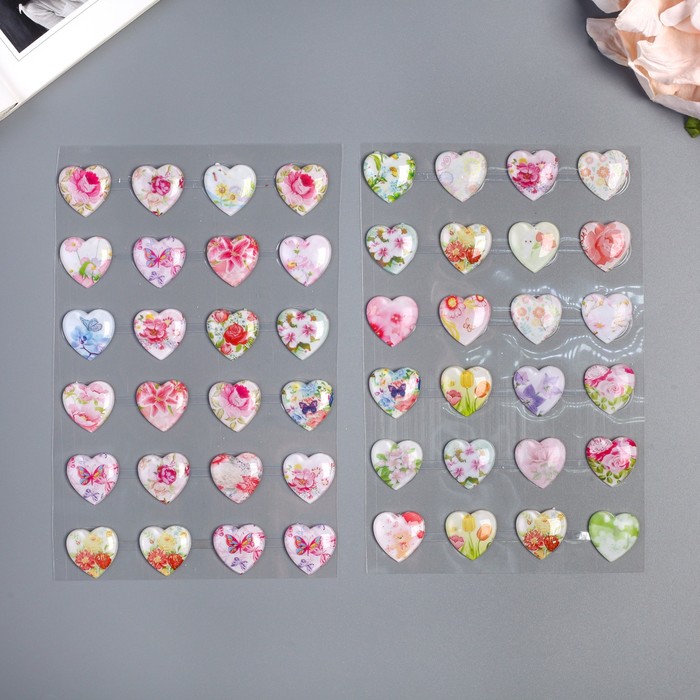 Наклейка пластик стразы "Цветы в сердечках" 1,8х1,8 см МИКС 20х10 см