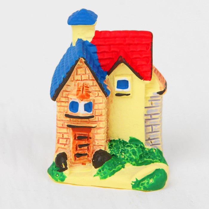 Миниатюра кукольная "Замок" размер 2,2*2,5*3,6 см