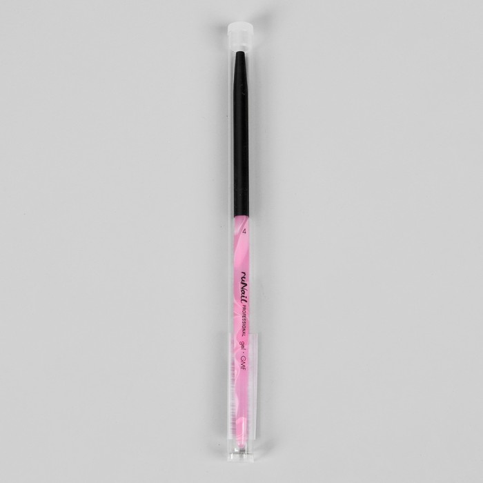 Кисть из синтетического волокна №4, плоская