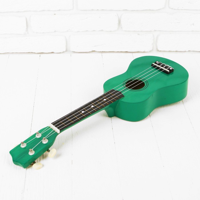 Игрушка музыкальная "Гитара", цвет зелёный, с нейлоновыми струнами