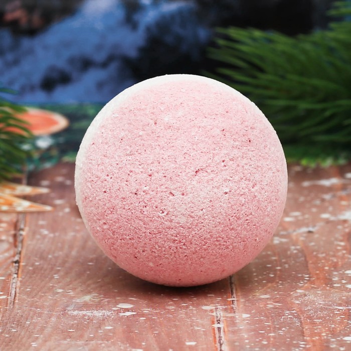 Бомбочка для ванны "Тепла этой зимой" с ароматом малинового чизкейка