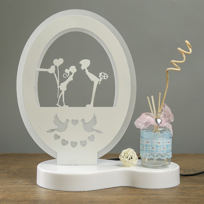 Светильник настольный "Поцелуй" 20W 30х24,5х14 см