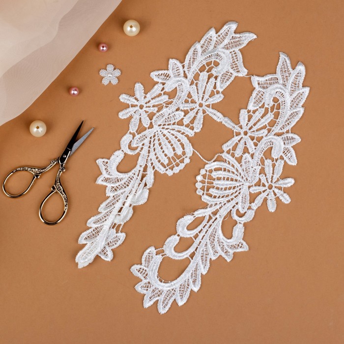 Аппликации пришивные "Лейсы", 24*8см, цвет белый