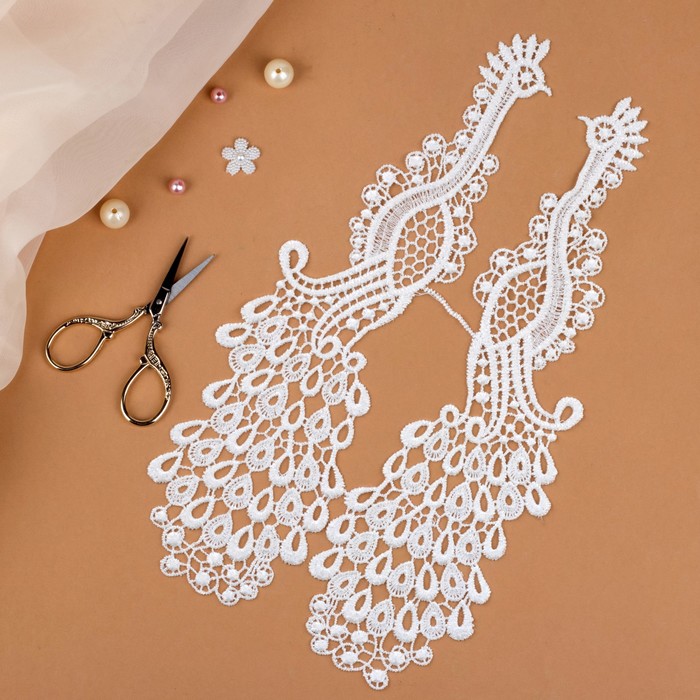 Аппликации пришивные "Лейсы", 30*8,5см, цвет белый
