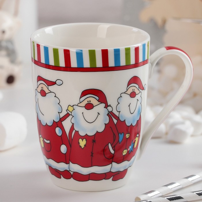 Кружка 350 мл "Три Дедушки Мороза"