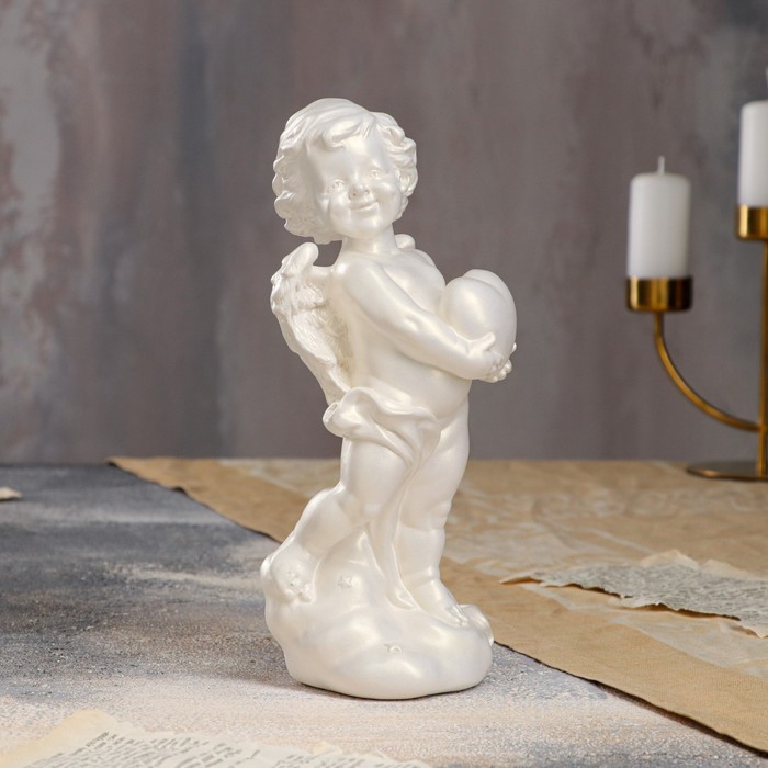 Статуэтка "Ангел с сердцем №2" перламутр