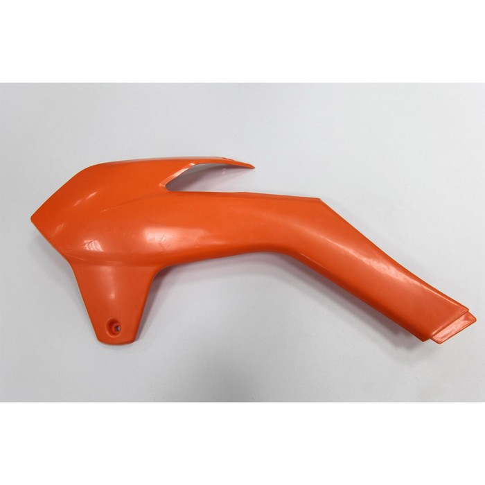 Пластик передний, левый J1/J5/J5pro, BSE, J1-F1-8-OR