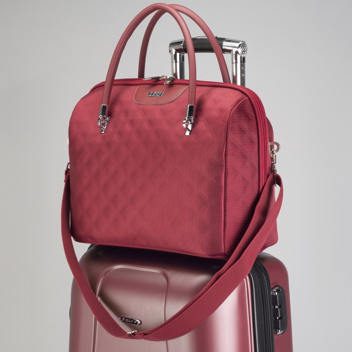 Бьюти-кейс, отдел на молнии, крепление для чемодана, ремень, цвет бордовый