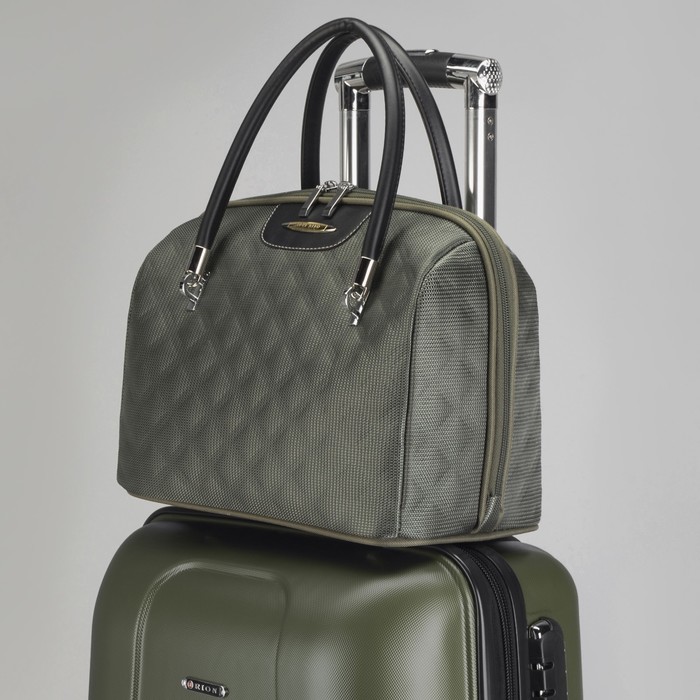 Бьюти-кейс, отдел на молнии, крепление для чемодана, цвет хаки