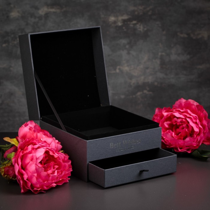 Коробка подарочная, 20 х 20 х 14 см