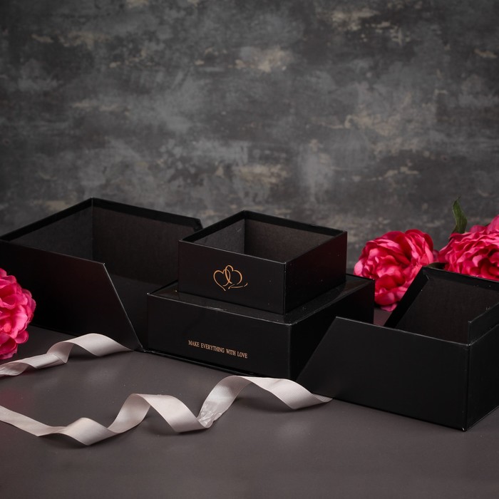 Коробка подарочная, 19 х 19 х 20,5 см