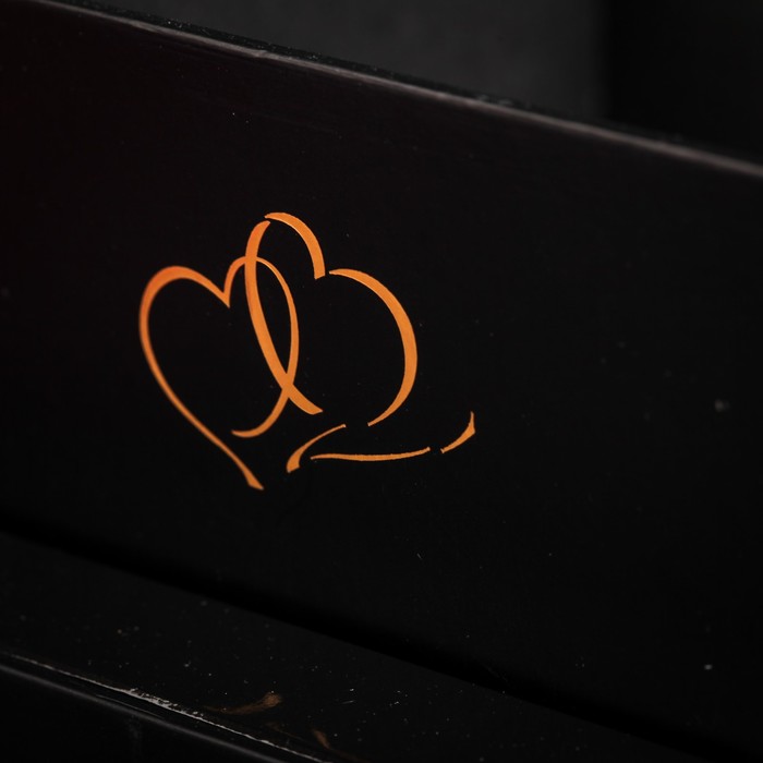 Коробка подарочная, 19 х 19 х 20,5 см