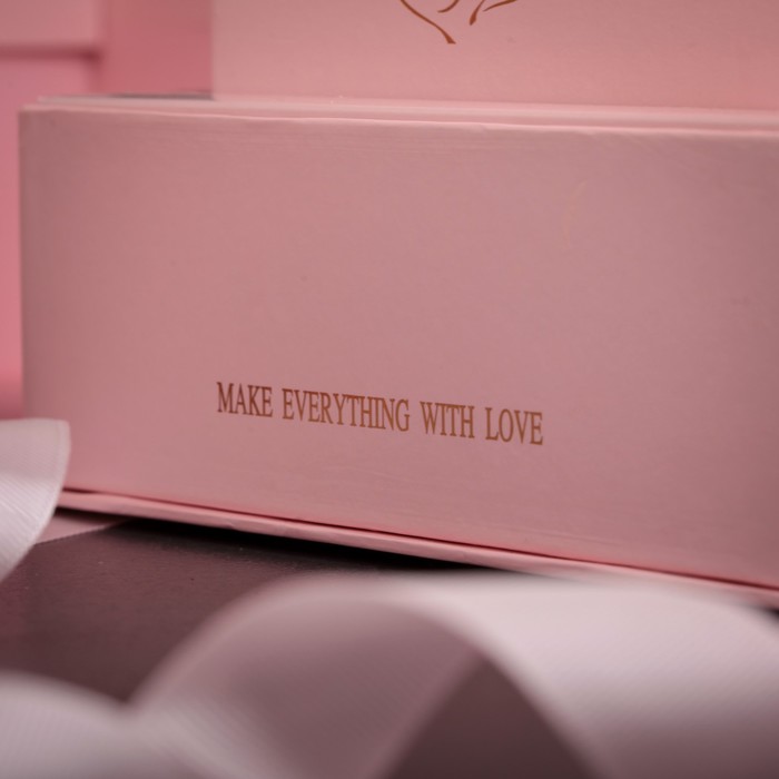 Коробка подарочная, 19 х 19 х 20,5 см