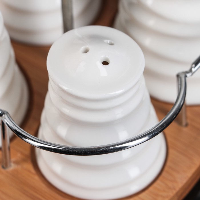 Набор для специй и масел на дерев. подставке 4 предмета "Эстет" 20,5х16х17 см